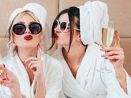 hotel-sackmann-midweek-freunde