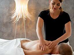rueckenmassage
